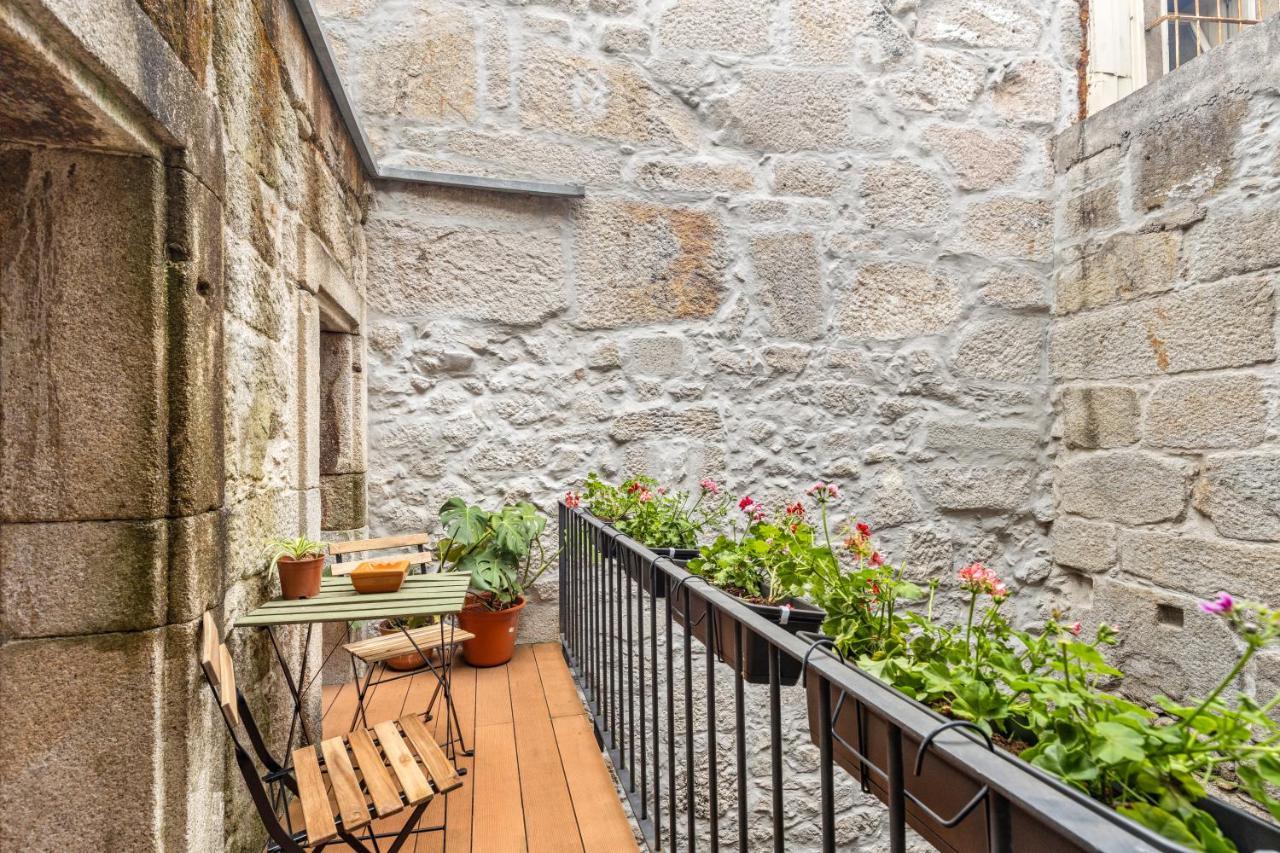 B. Places OOporto Exterior foto